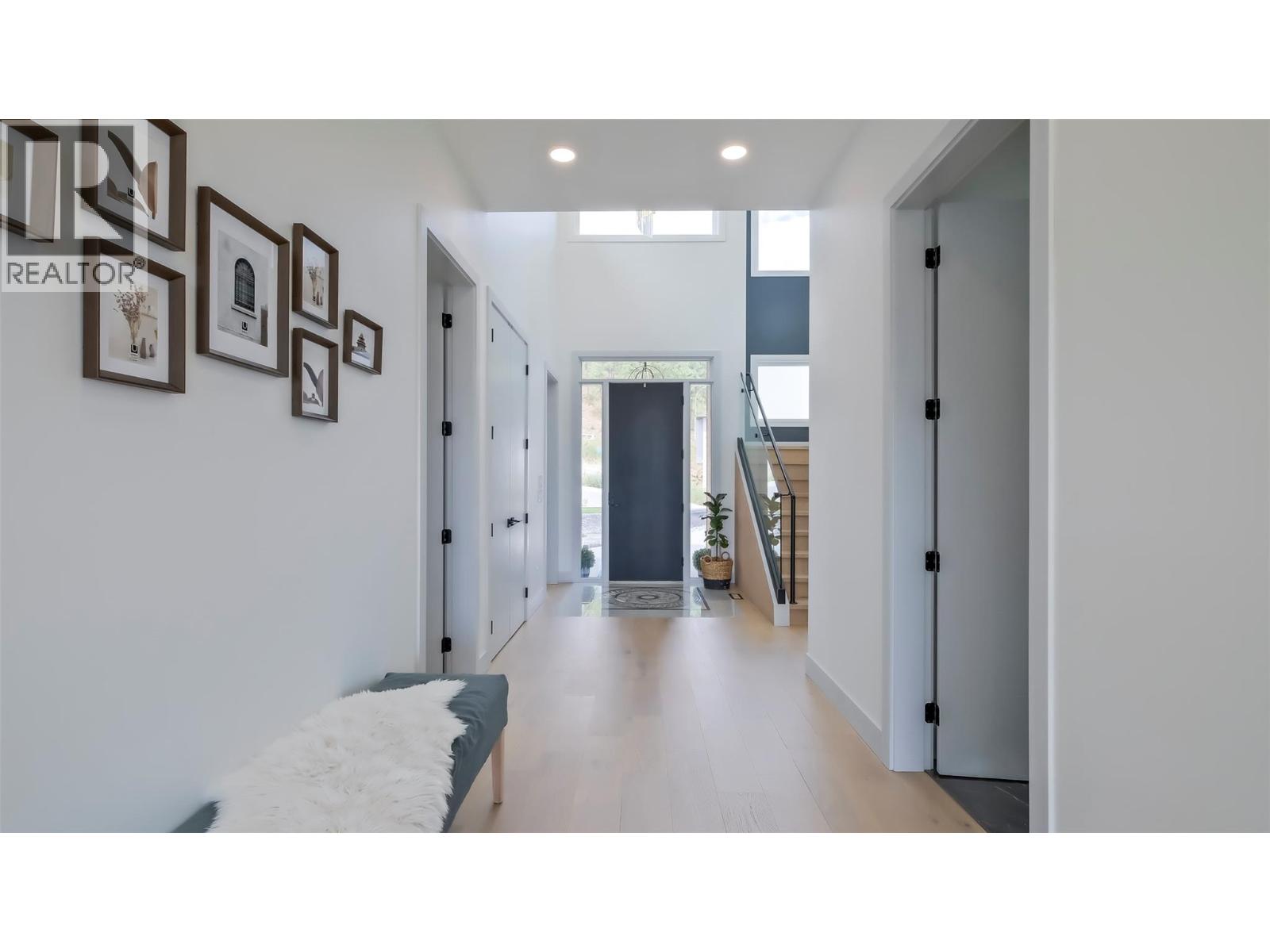  2863 Copper Ridge Drive, West Kelowna