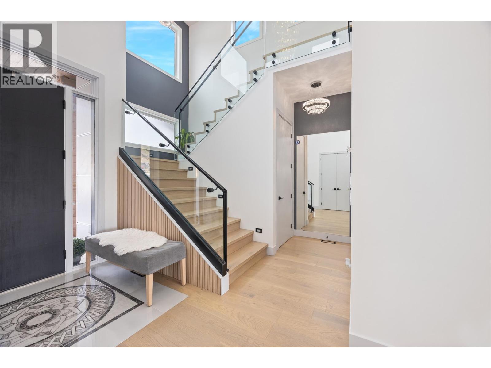  2863 Copper Ridge Drive, West Kelowna