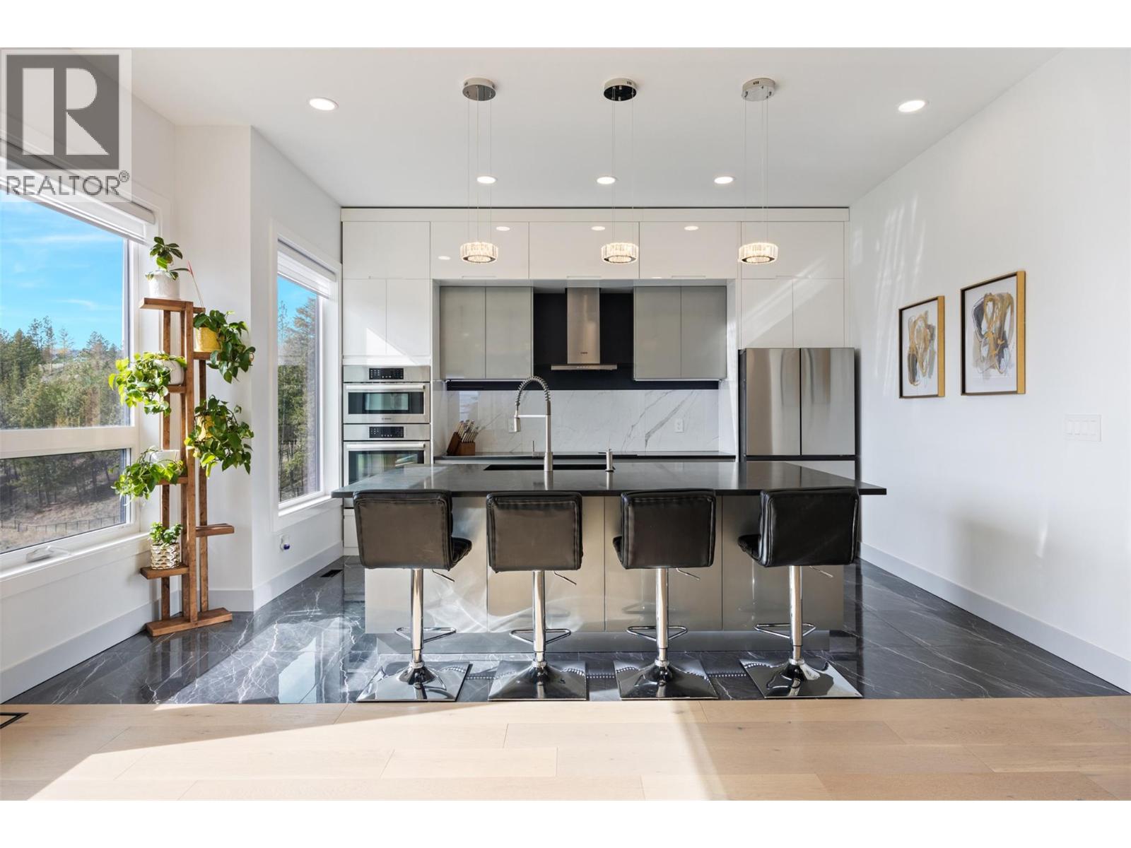  2863 Copper Ridge Drive, West Kelowna