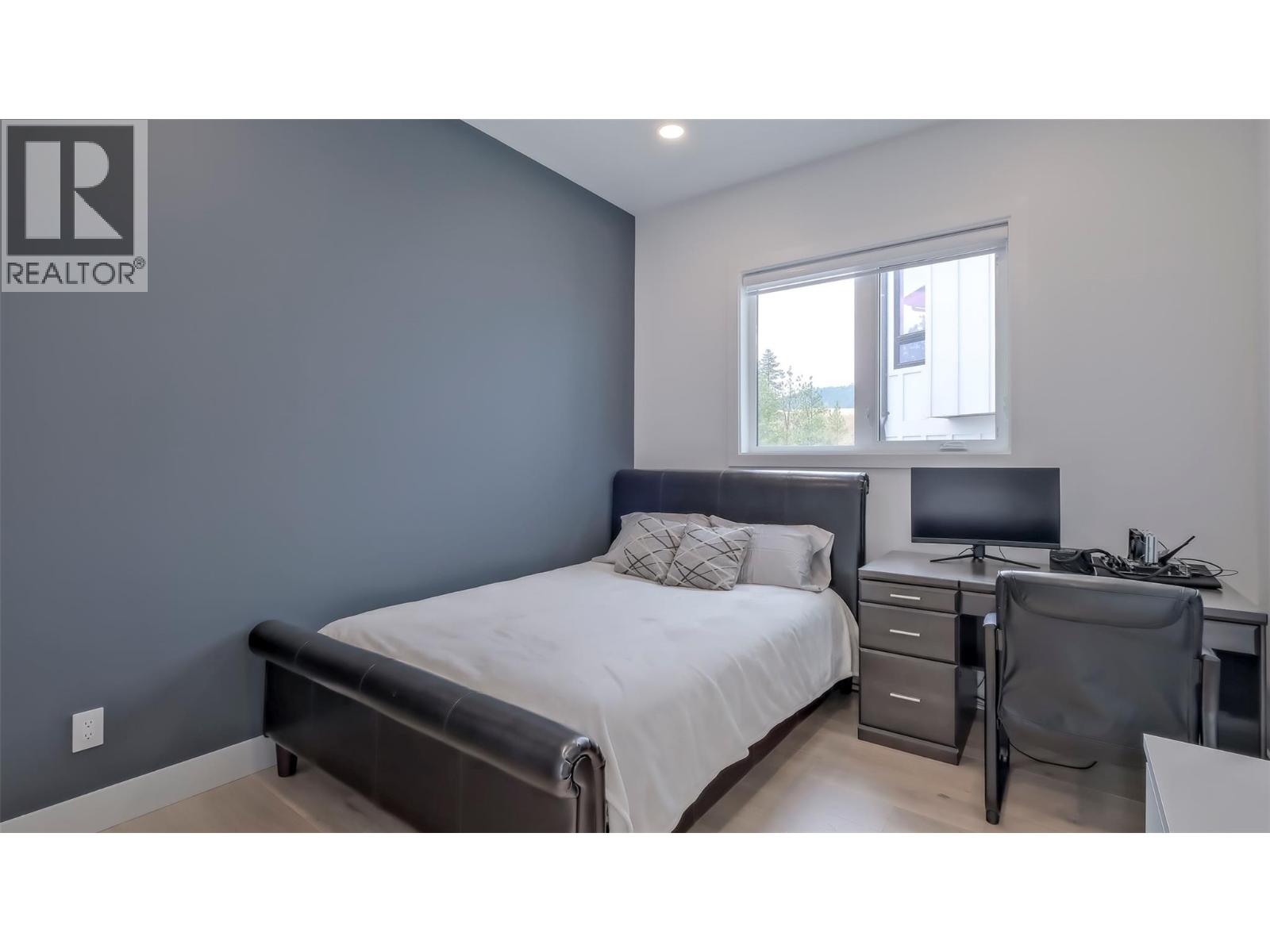  2863 Copper Ridge Drive, West Kelowna