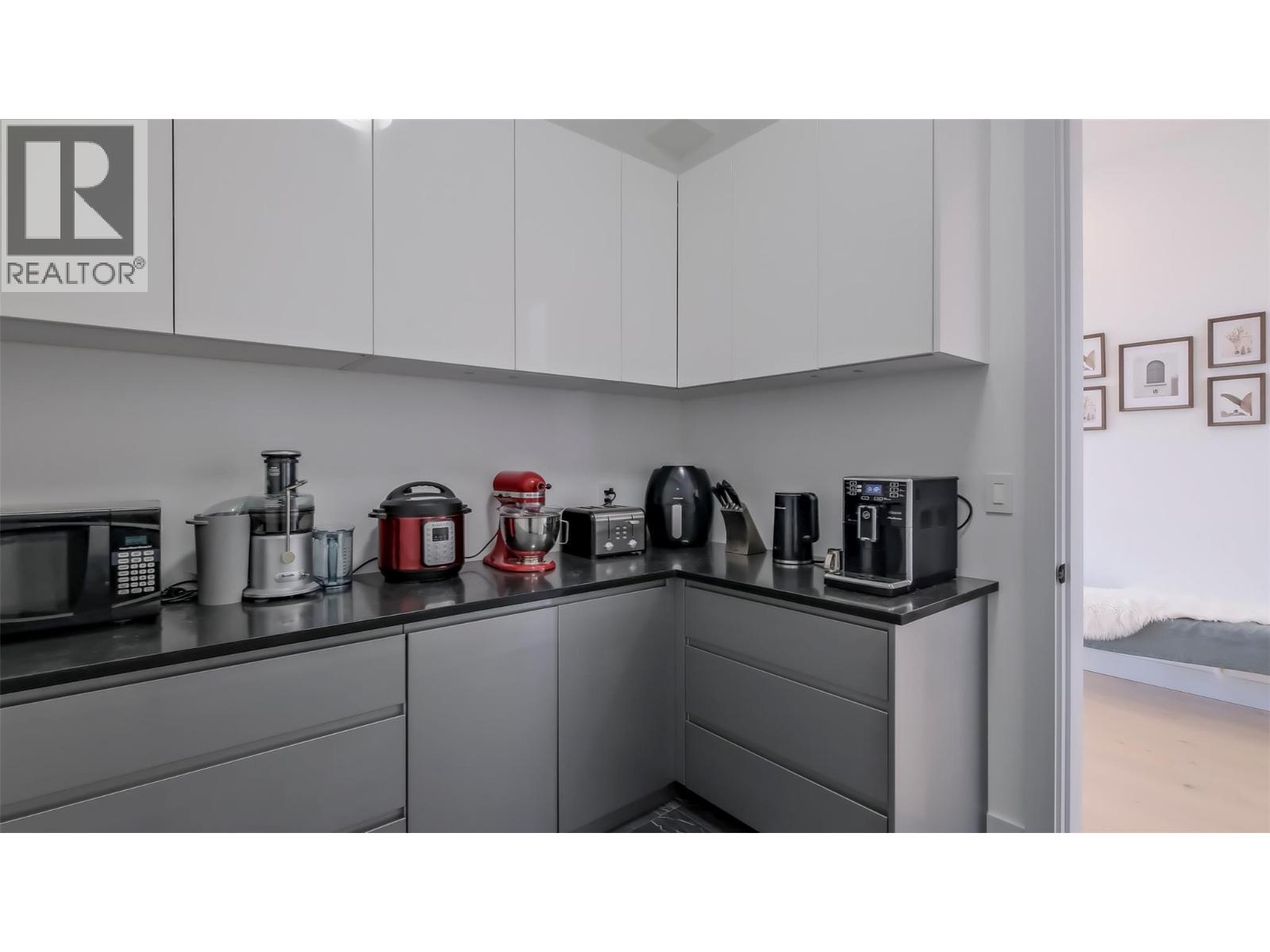  2863 Copper Ridge Drive, West Kelowna