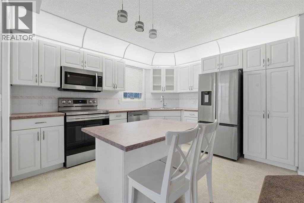 Single Family House for Sale in   Bonaventure Drive SE Acadia Calgary 