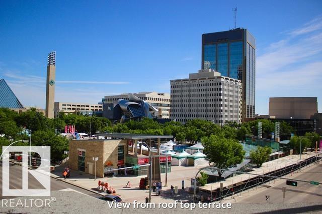 #208 10009 102 AV NW, Edmonton