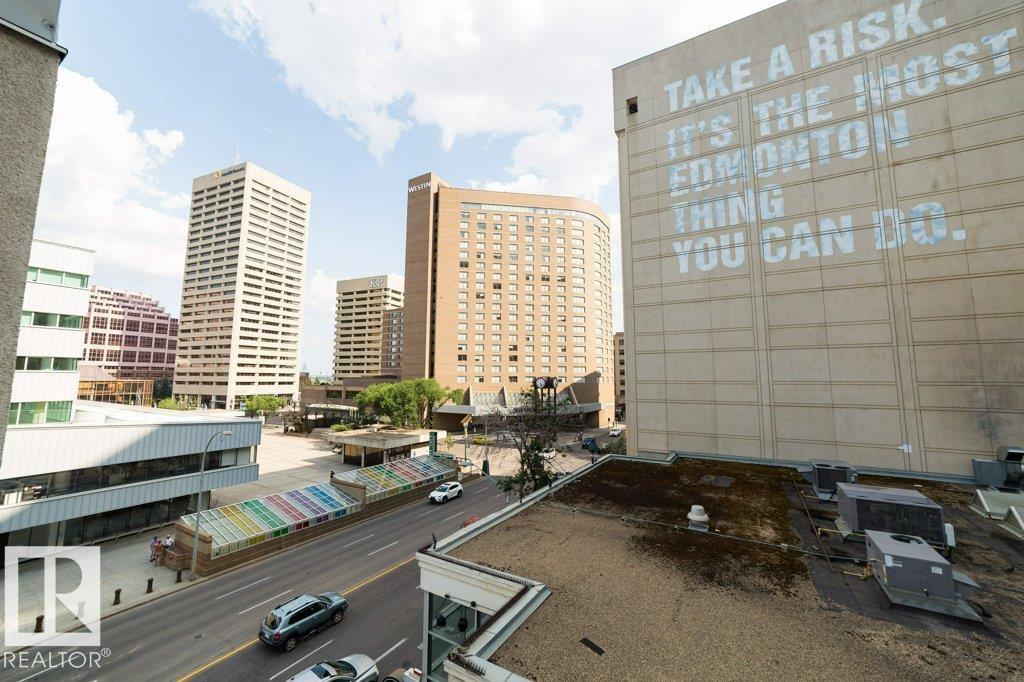 #208 10009 102 AV NW, Edmonton