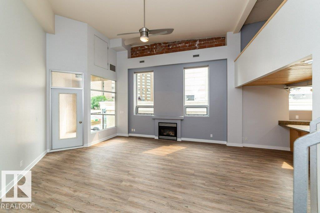 #208 10009 102 AV NW, Edmonton