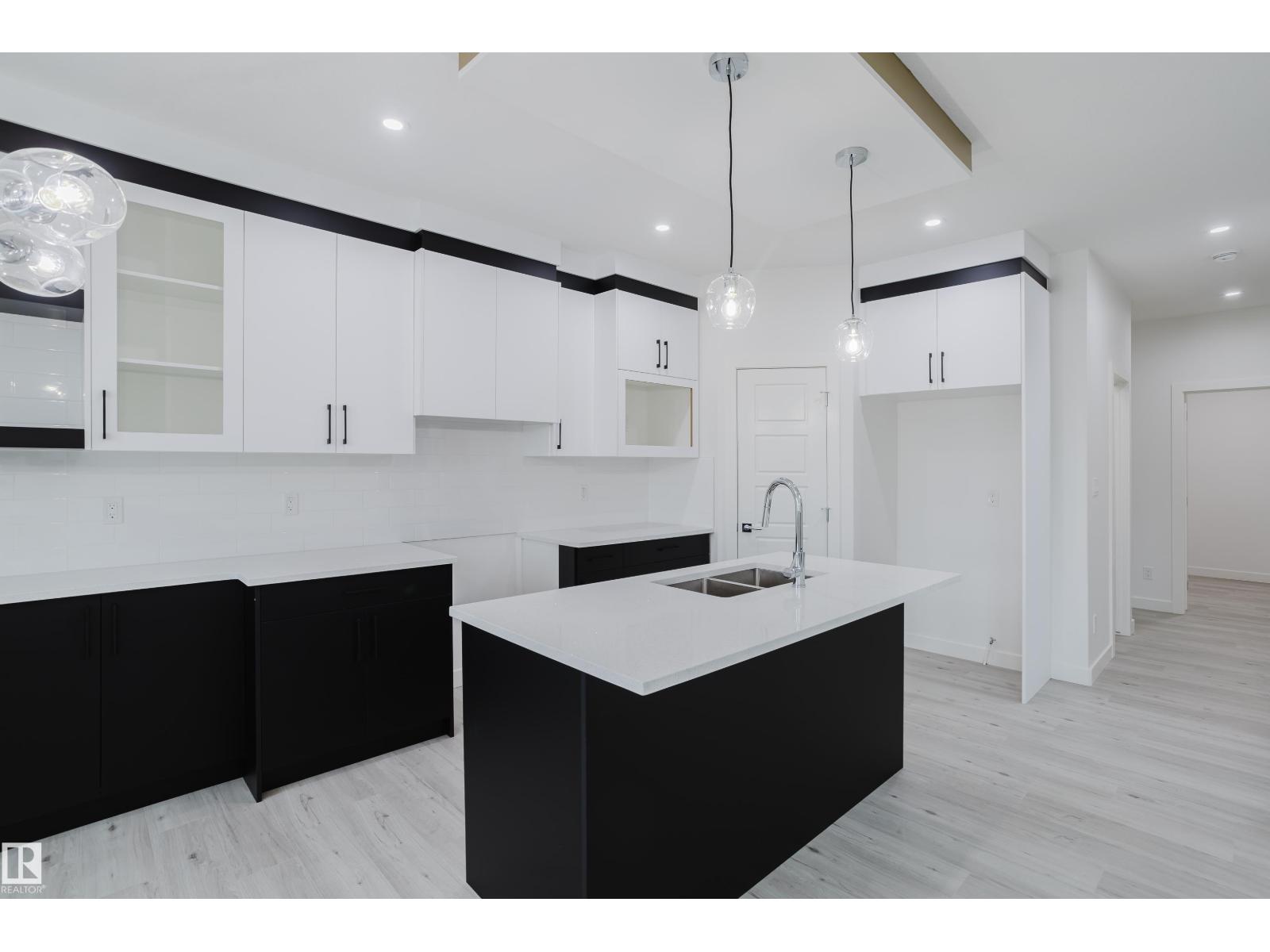 124 Mitchell BN, Leduc