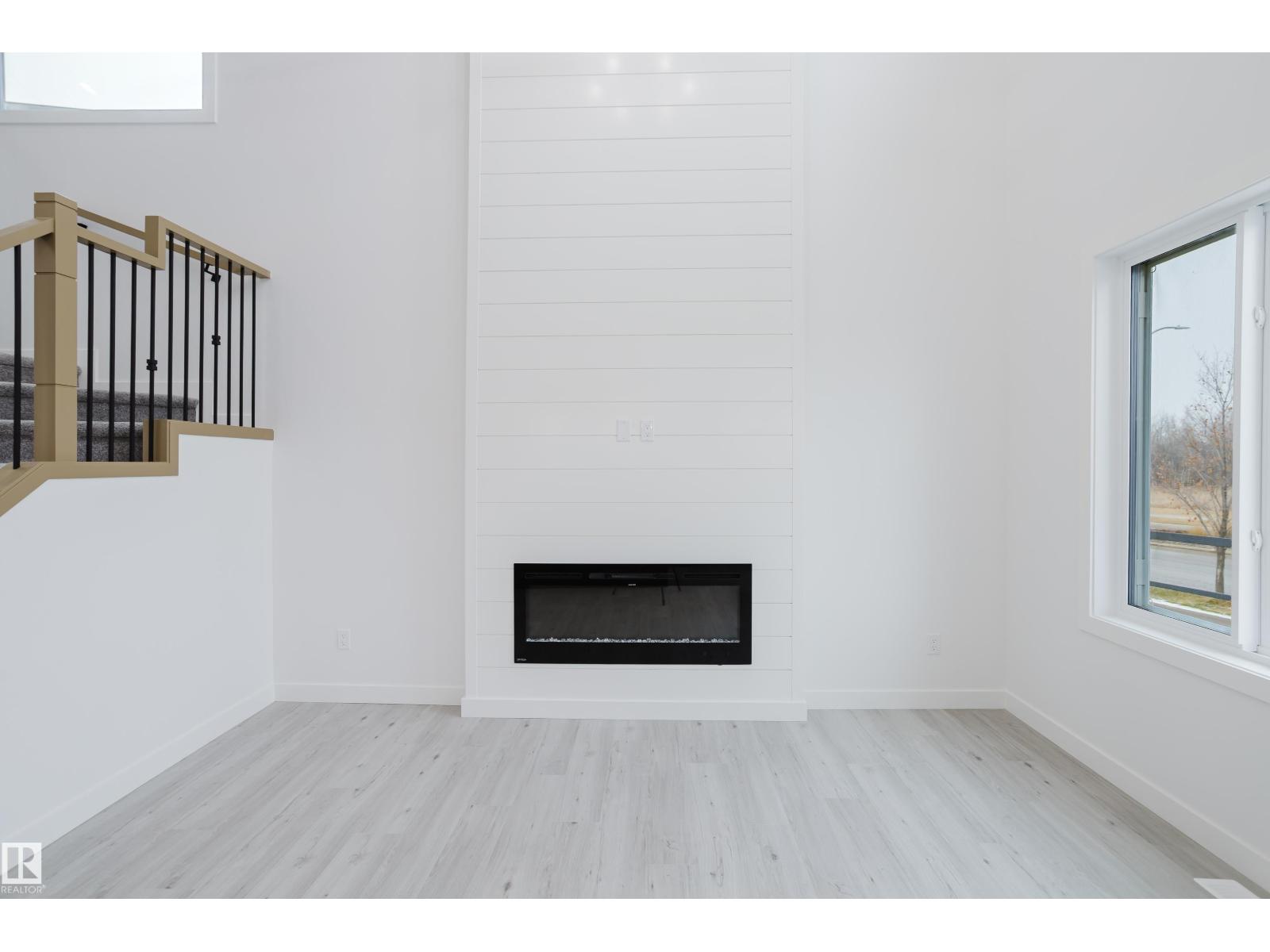 124 Mitchell BN, Leduc