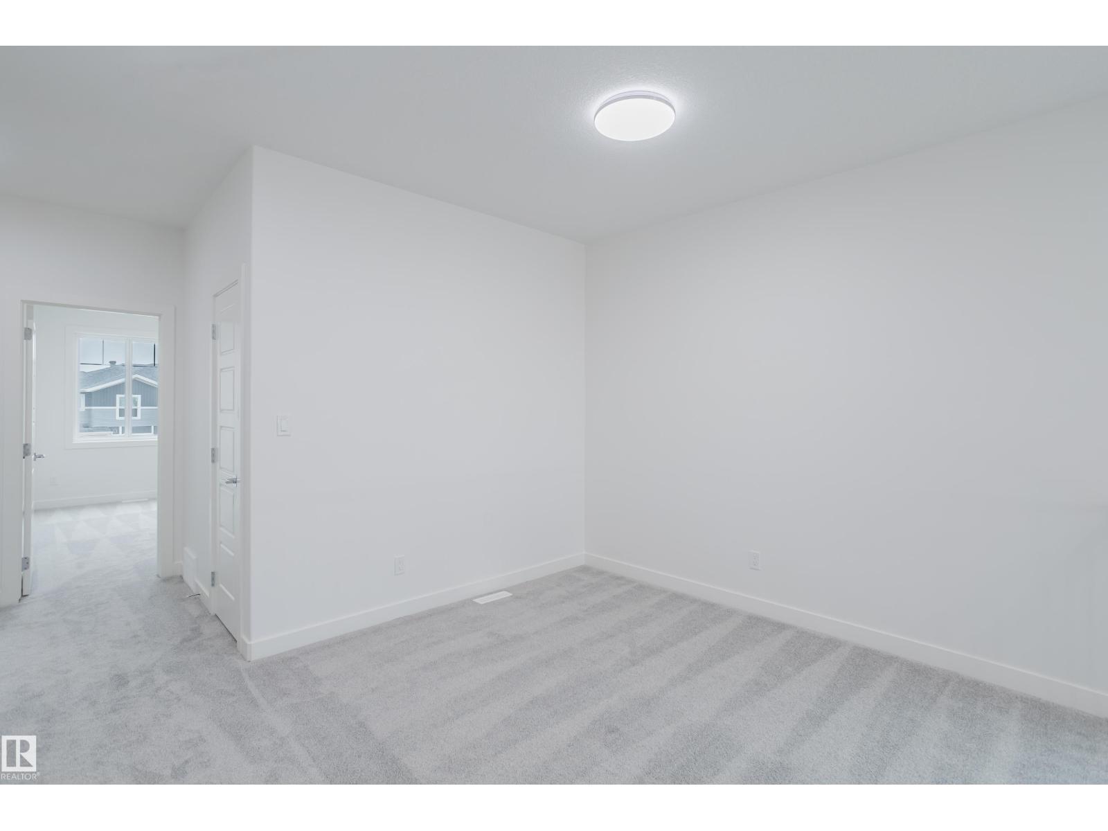 124 Mitchell BN, Leduc