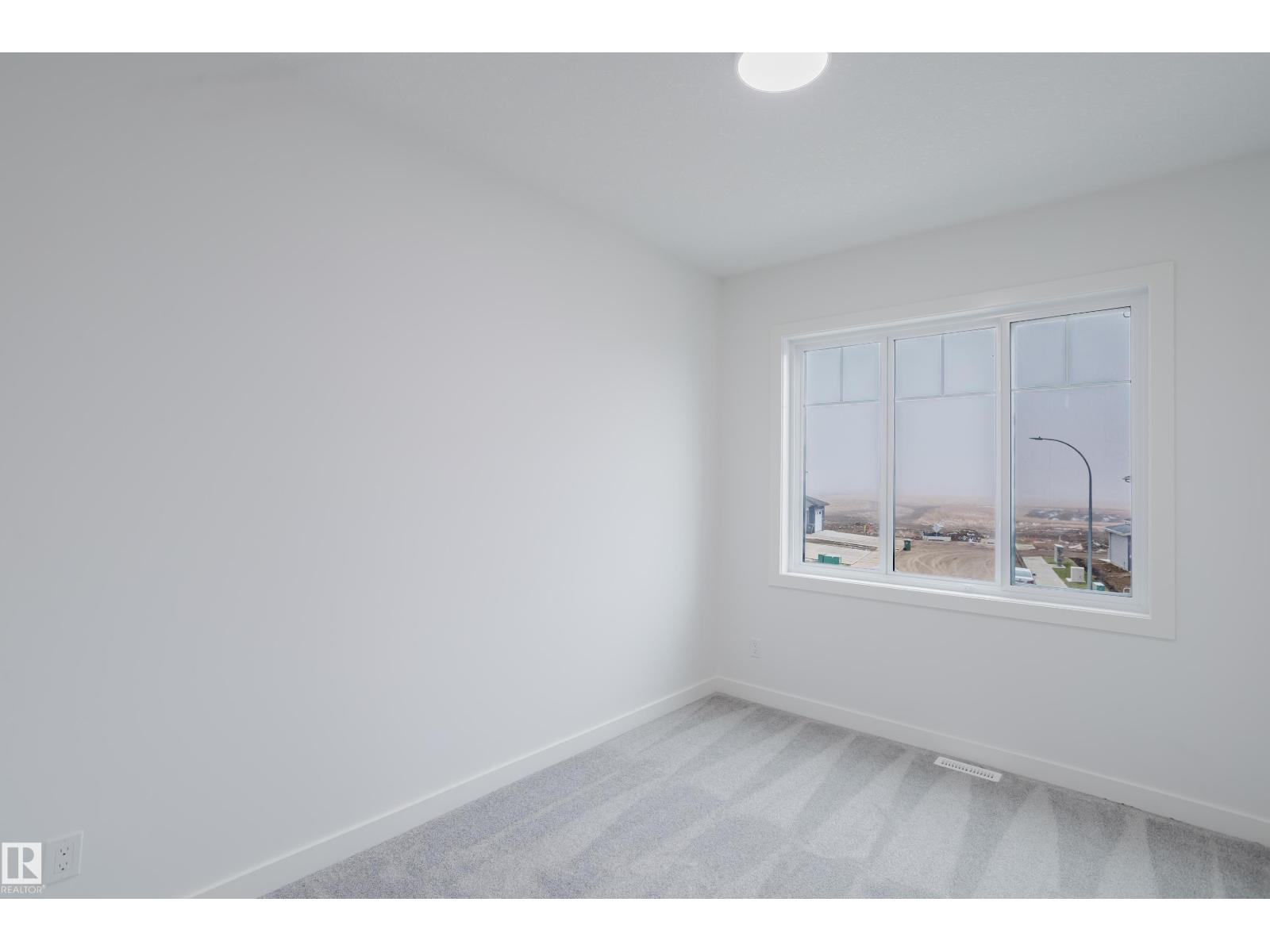 124 Mitchell BN, Leduc