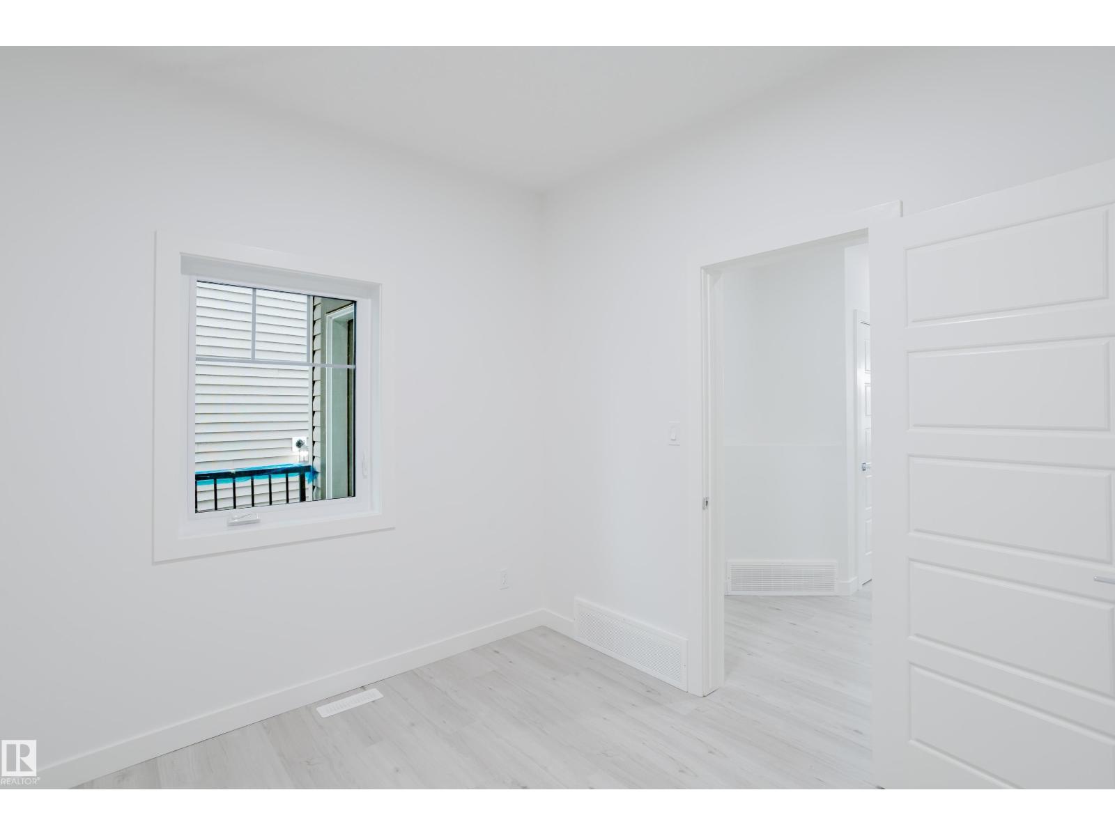 124 Mitchell BN, Leduc