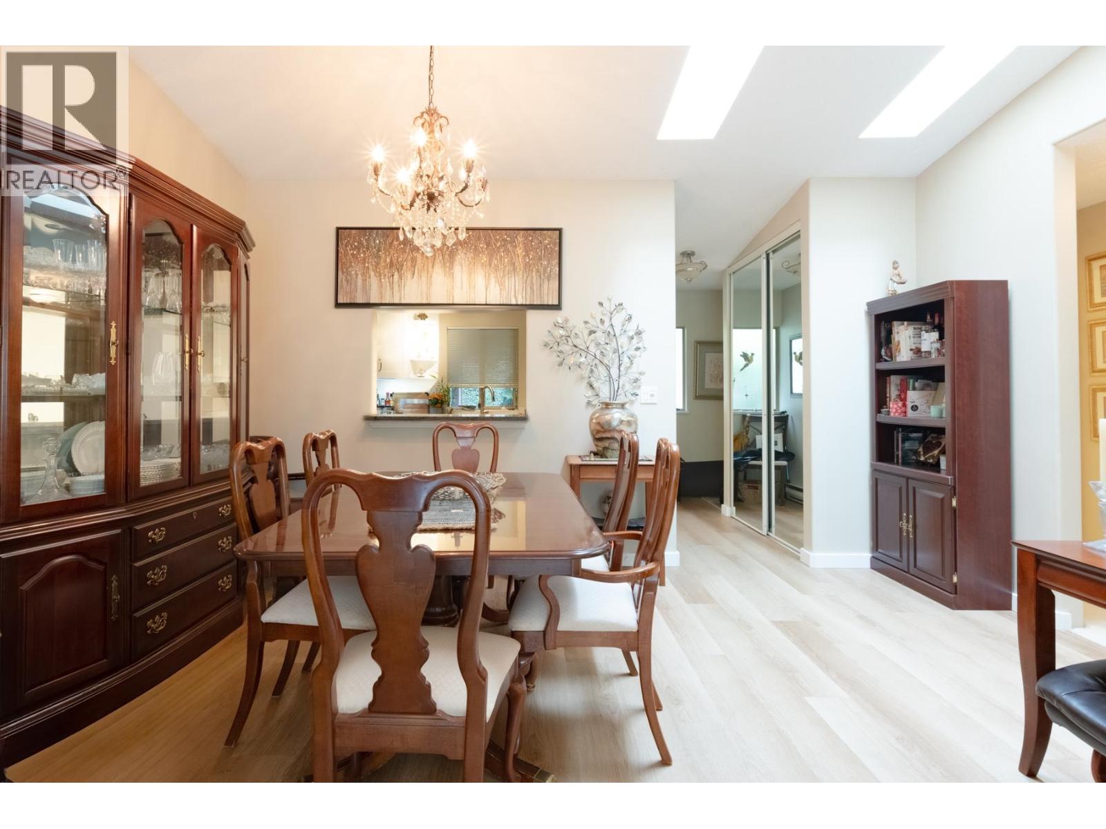 41 555 EAGLECREST DRIVE, Gibsons