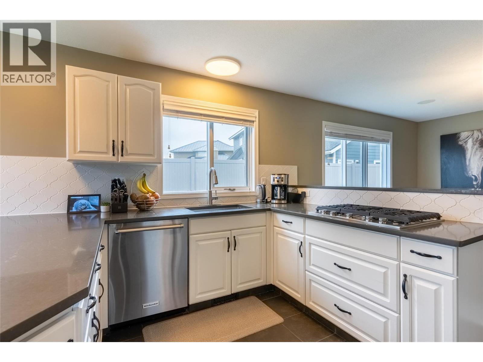 1915 GLEN GARY DRIVE - 19