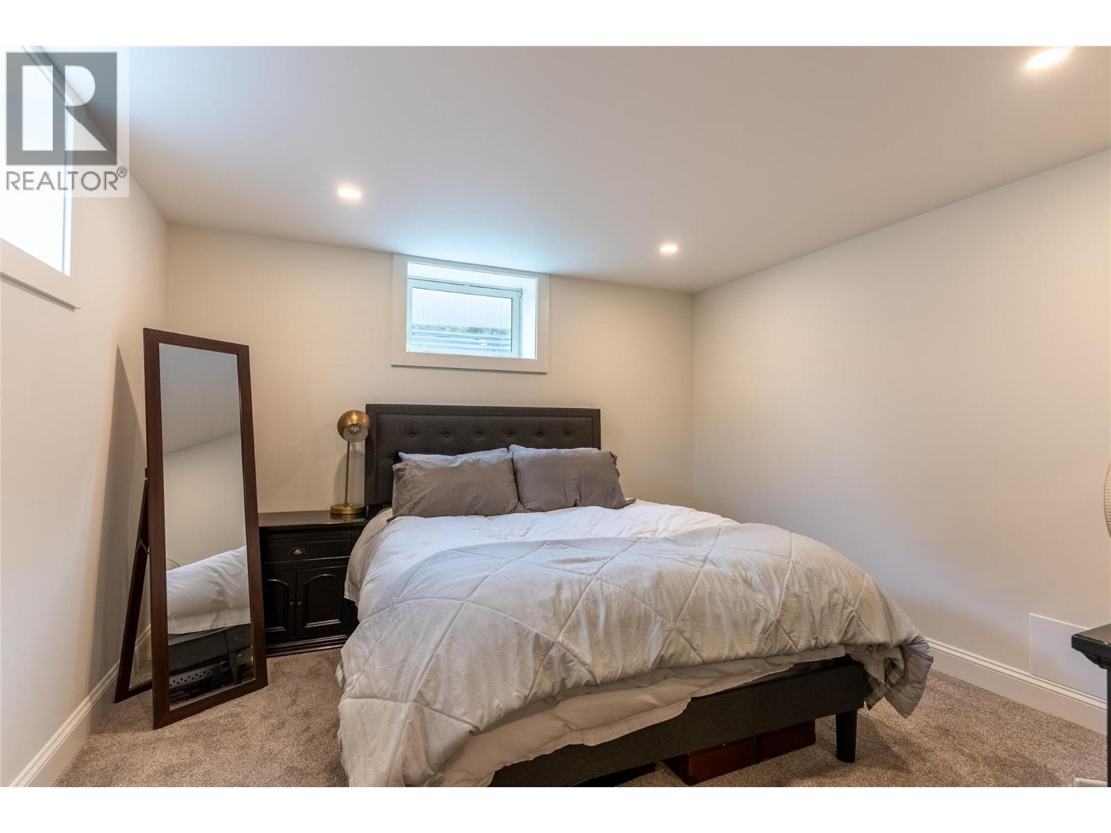 1915 GLEN GARY DRIVE - 14