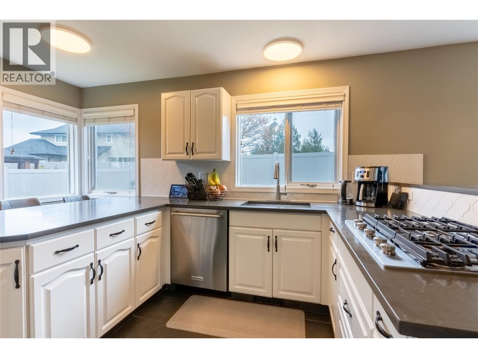 1915 GLEN GARY DRIVE - 6