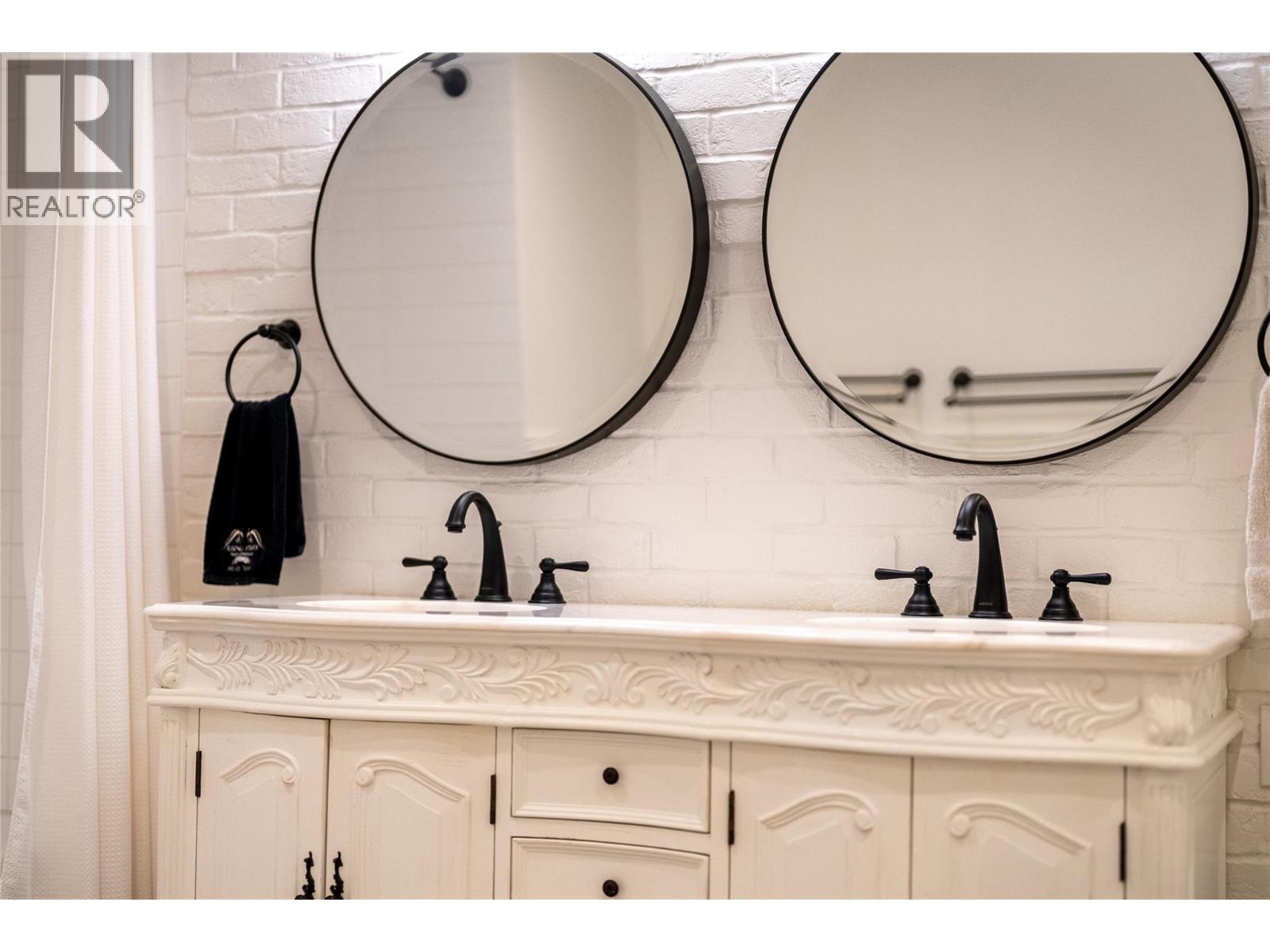 1915 GLEN GARY DRIVE - 34