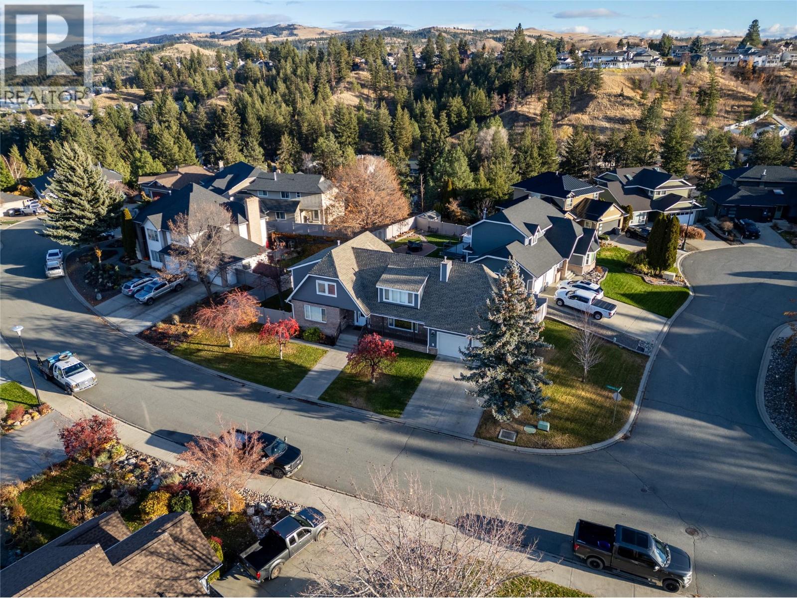 1915 GLEN GARY DRIVE - 53