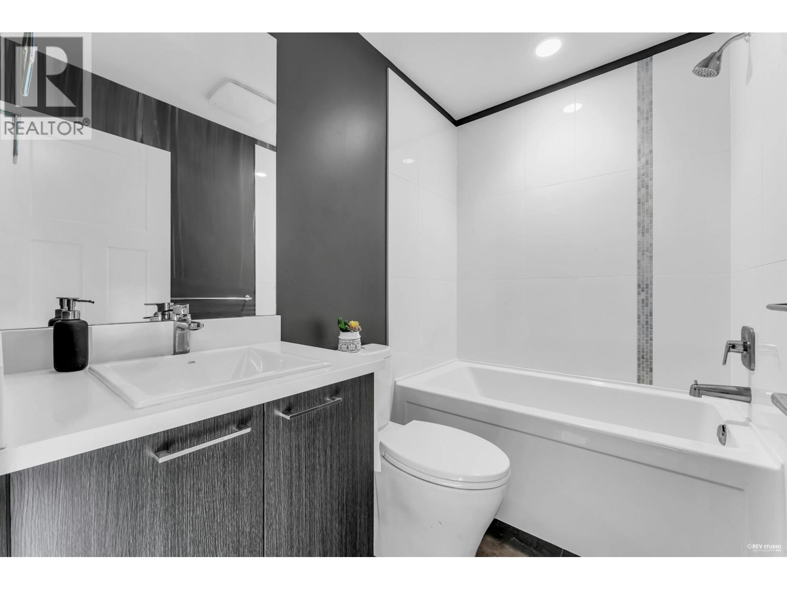 517 4688 HAWK LANE, Tsawwassen