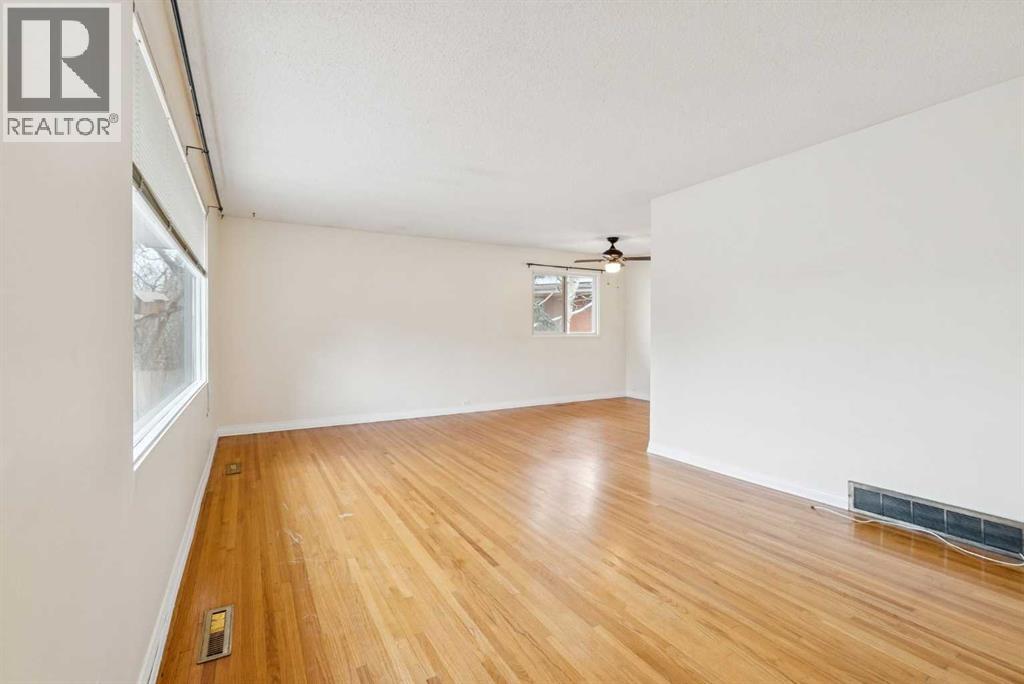 Single Family House Bungalow for Sale in  Bearspaw Drive NW Brentwood Calgary 