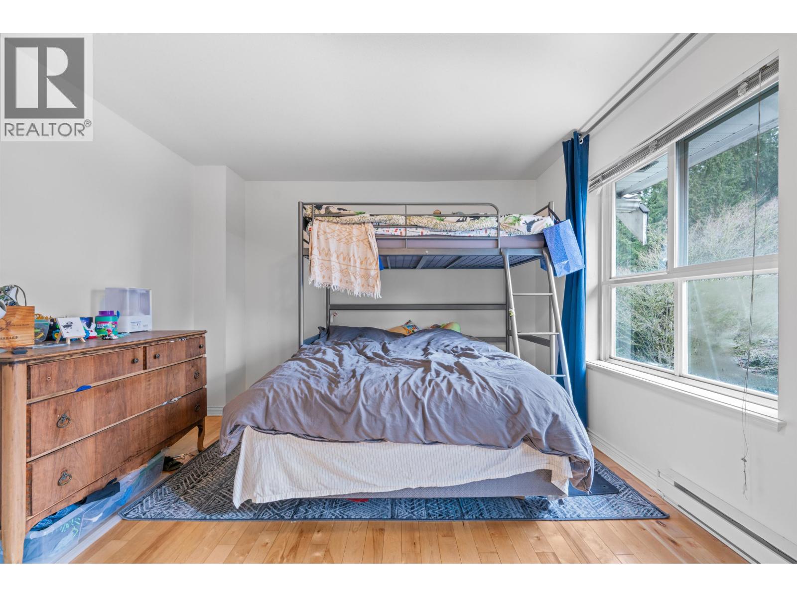 6 2688 MOUNTAIN HIGHWAY, North Vancouver