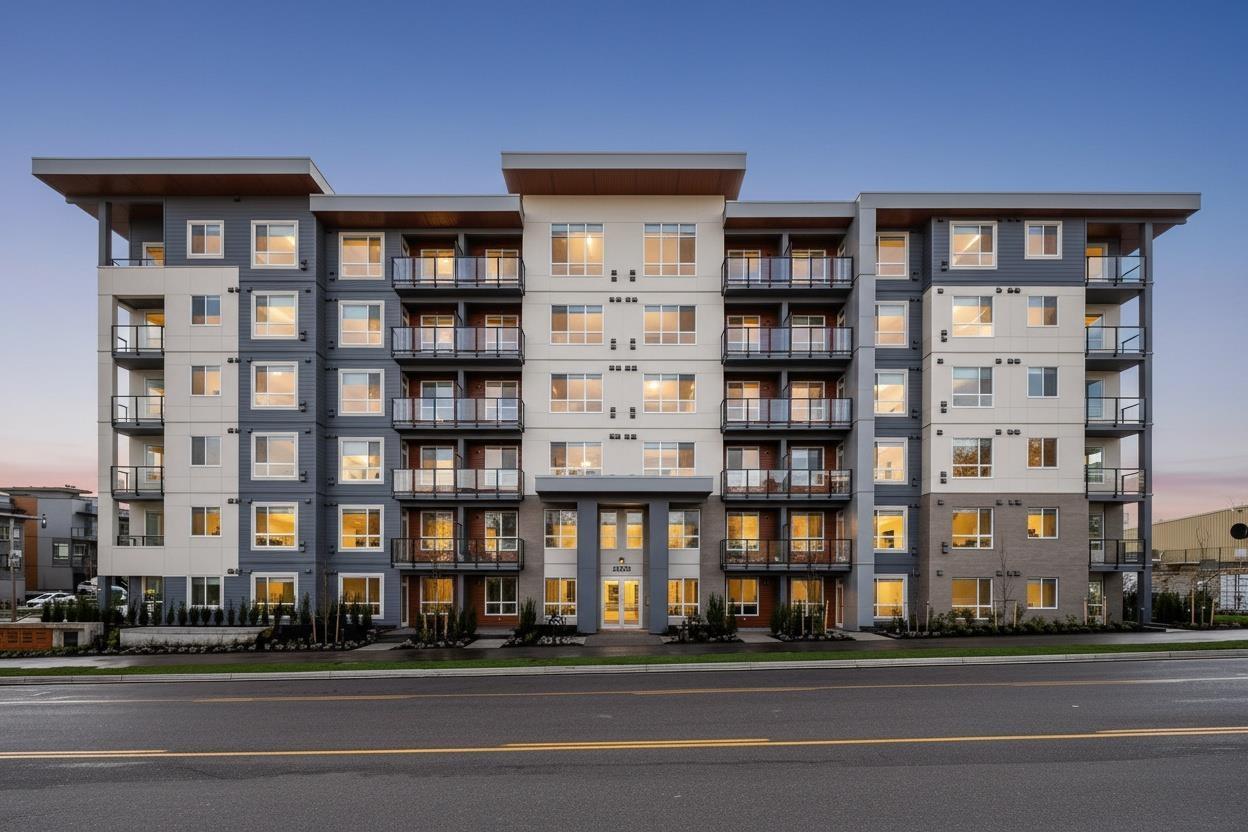 303 30490 CARDINAL AVENUE, Abbotsford