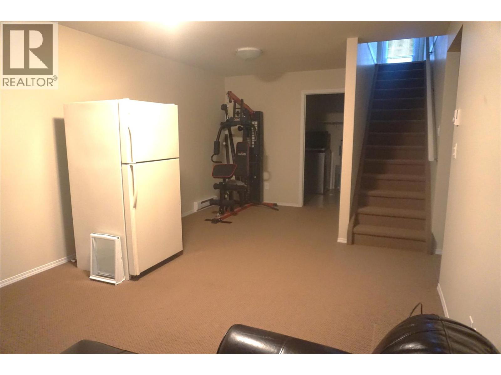 8895 Doherty Street, Canal Flats