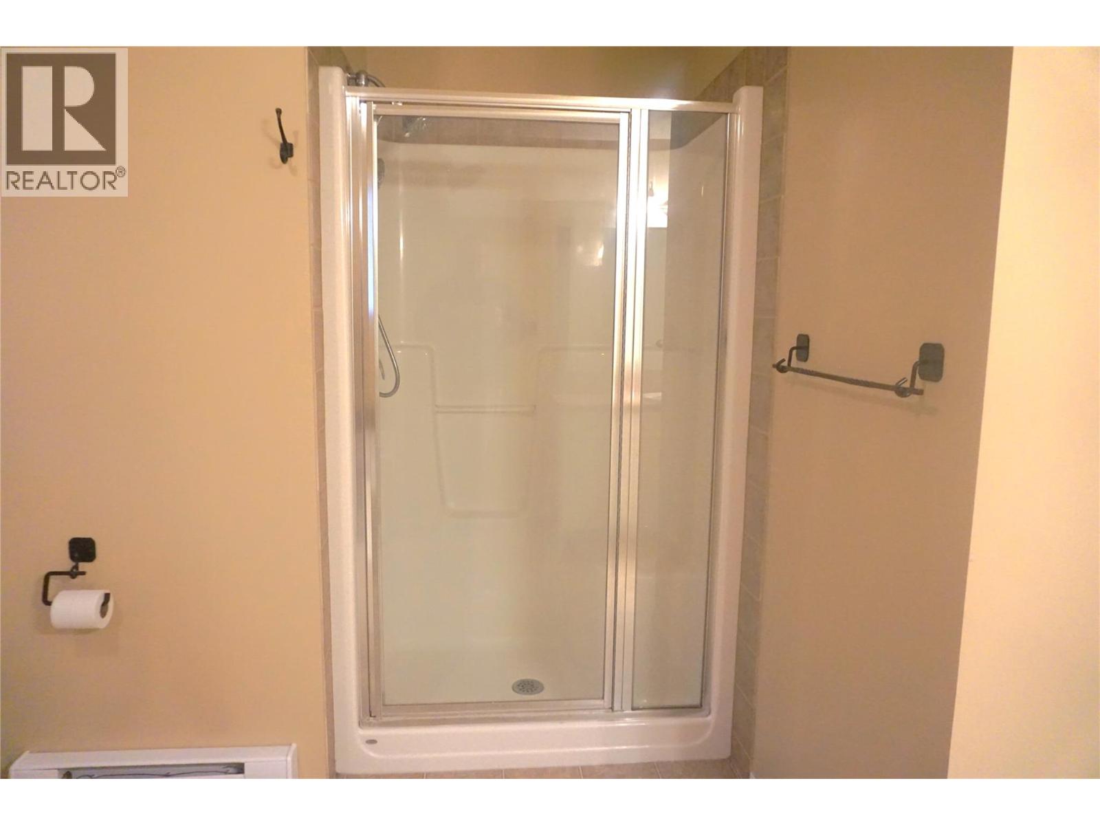 8895 Doherty Street, Canal Flats