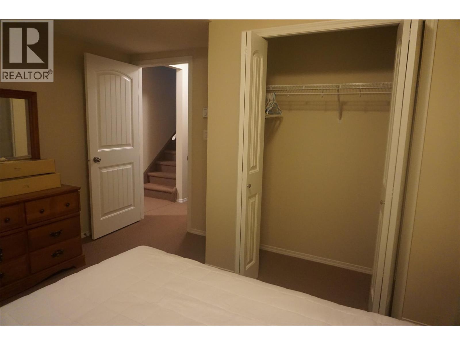 8895 Doherty Street, Canal Flats