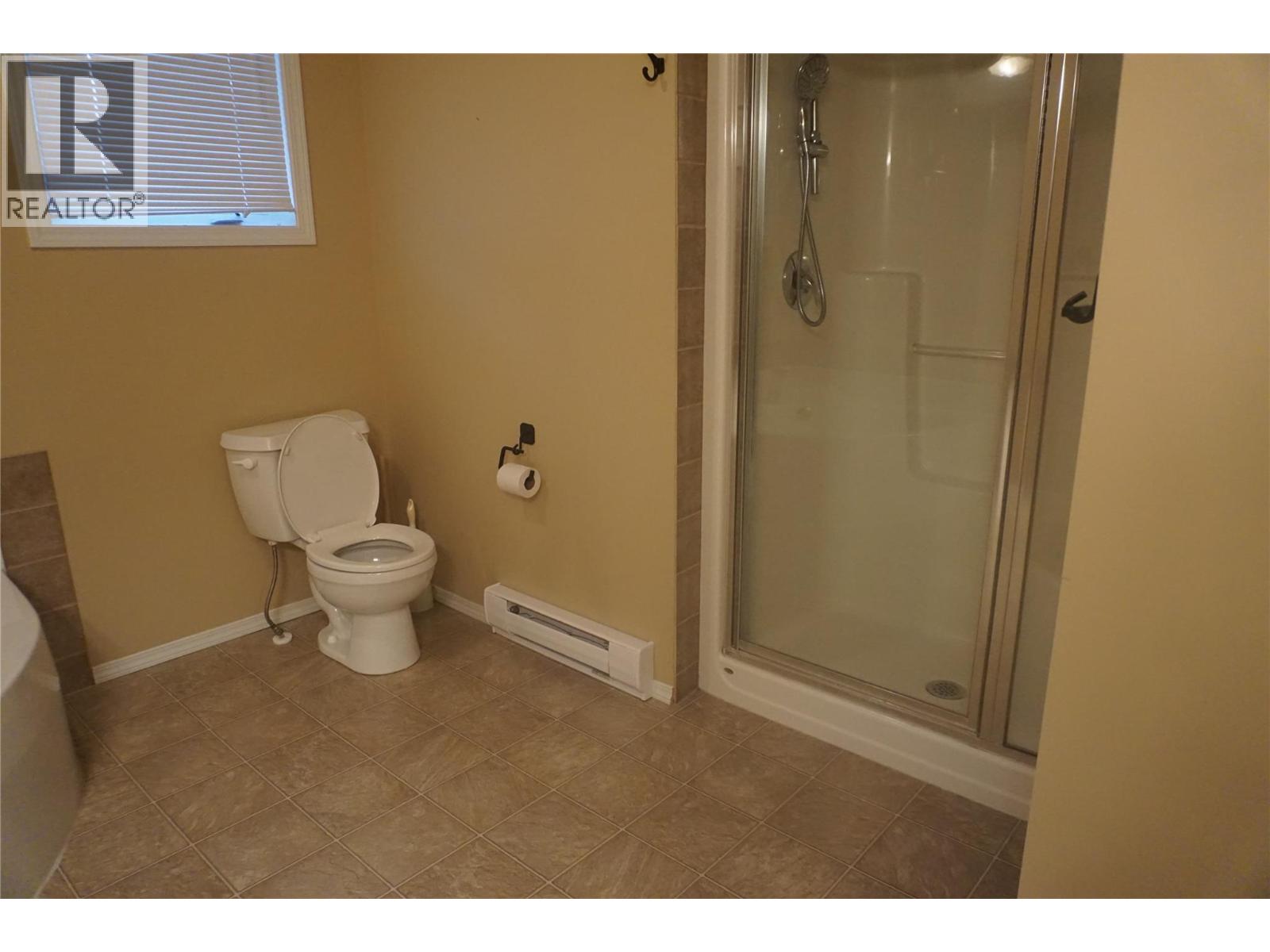 8895 Doherty Street, Canal Flats