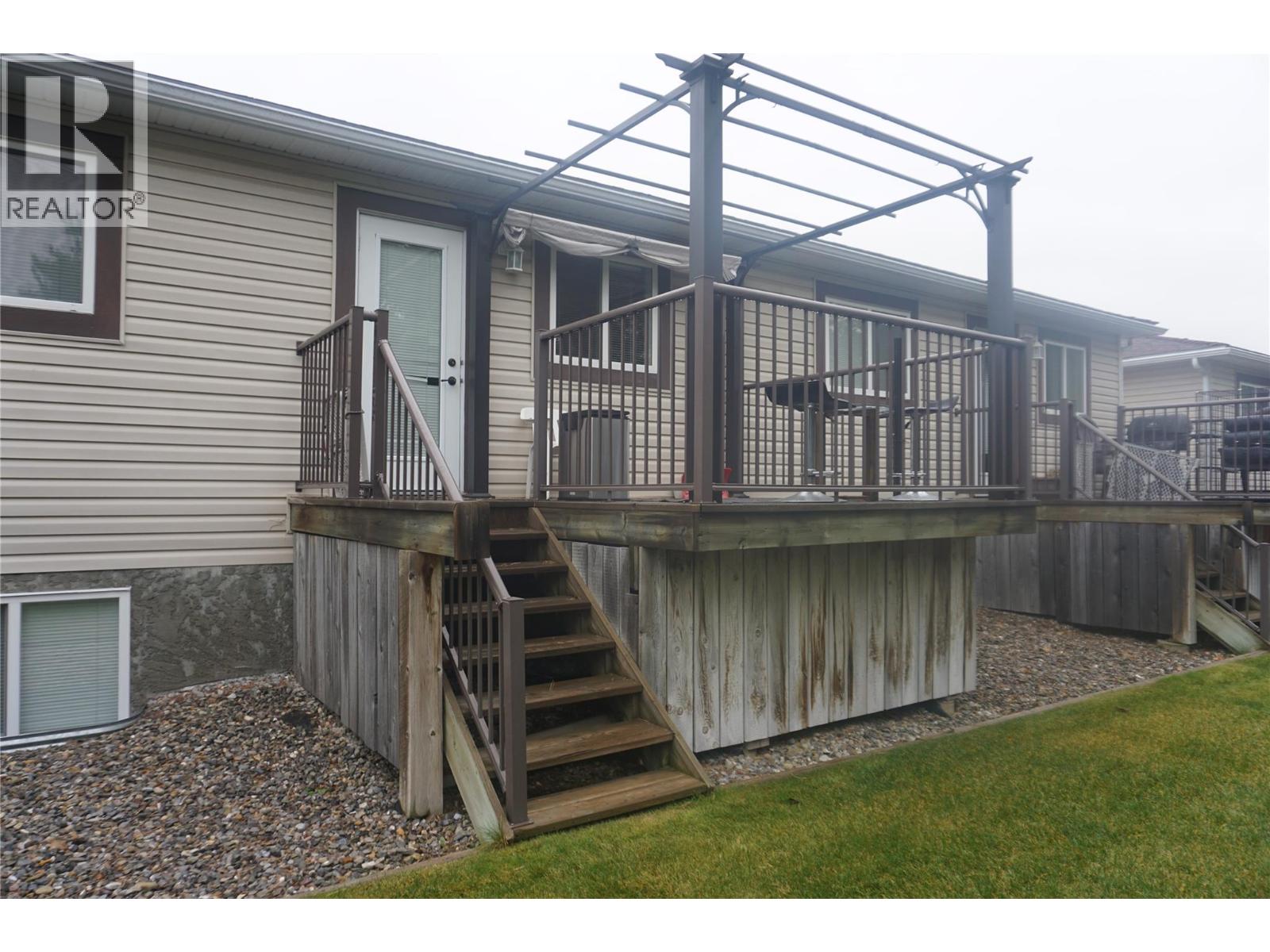 8895 Doherty Street, Canal Flats