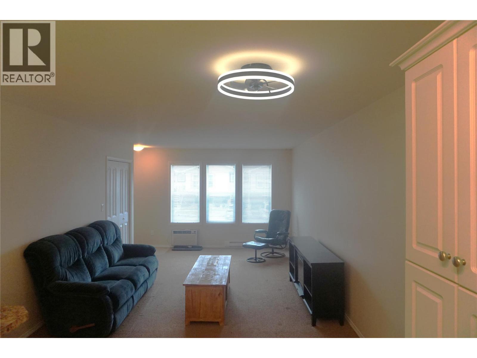 8895 Doherty Street, Canal Flats