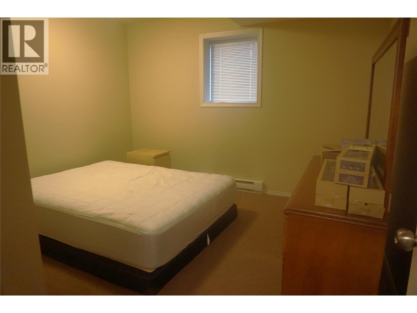 8895 Doherty Street, Canal Flats