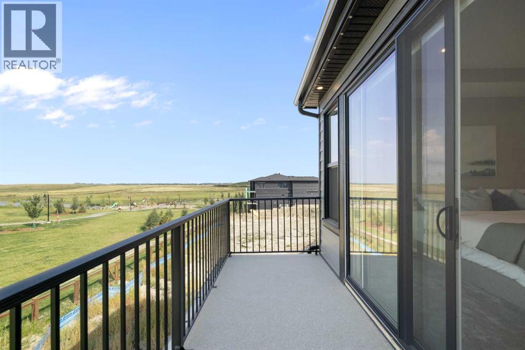 16 Sunvalley View, Cochrane