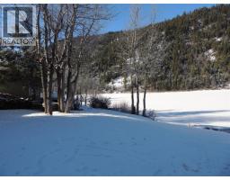 2986 Gophertail Road, Princeton, BC V0X1W0 Photo 17