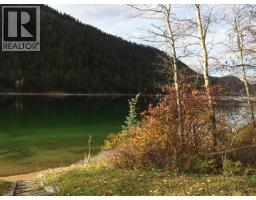 2986 Gophertail Road, Princeton, BC V0X1W0 Photo 15