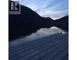2986 Gophertail Road, Princeton, BC V0X1W0 Photo 6