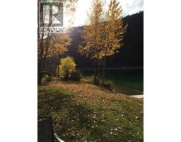 2986 Gophertail Road, Princeton, BC V0X1W0 Photo 8