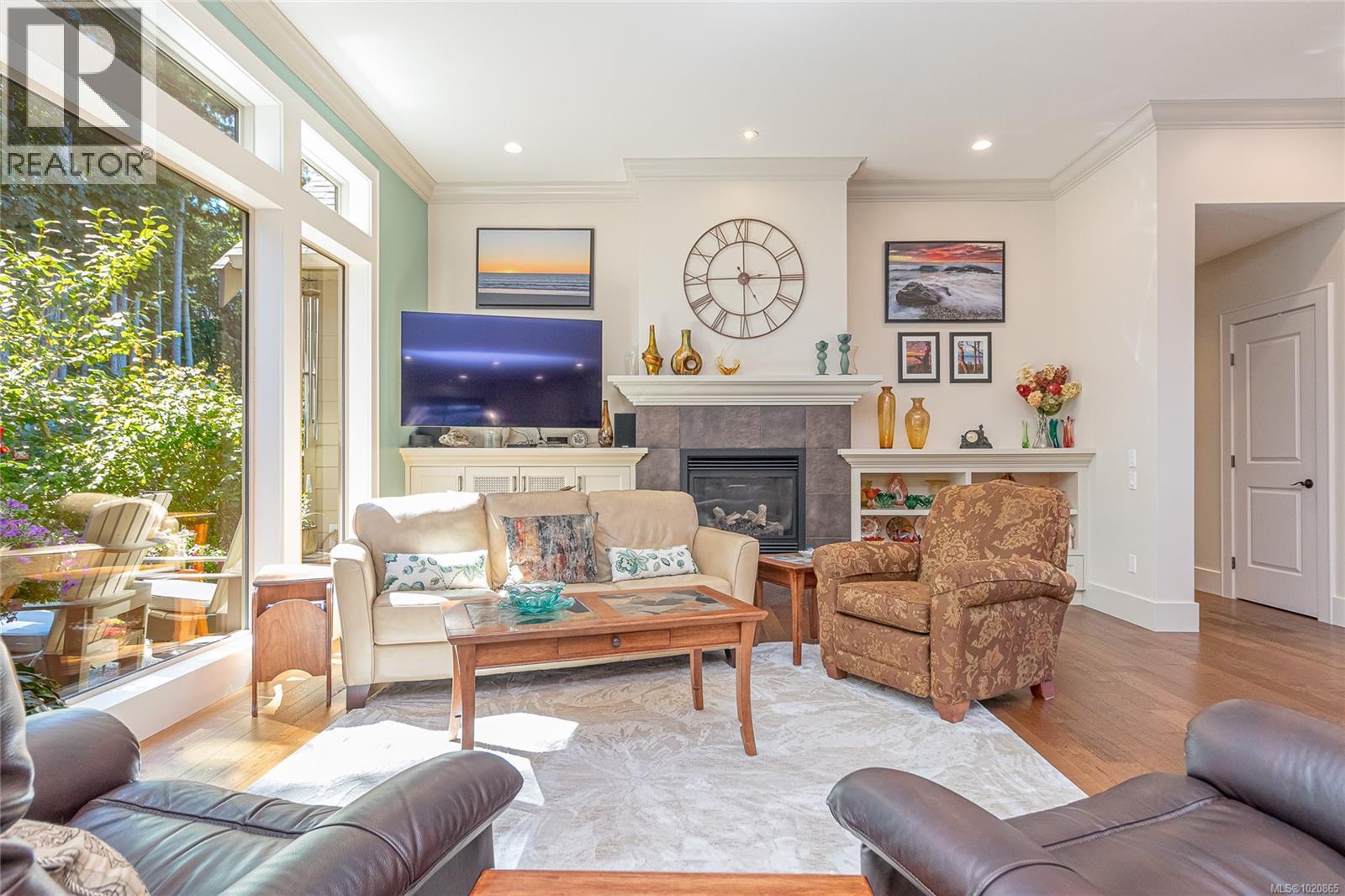 3888 Creekside Dr, Bowser