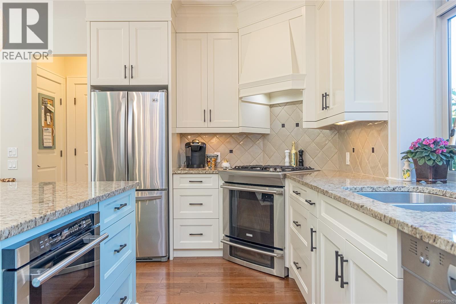 3888 Creekside Dr, Bowser