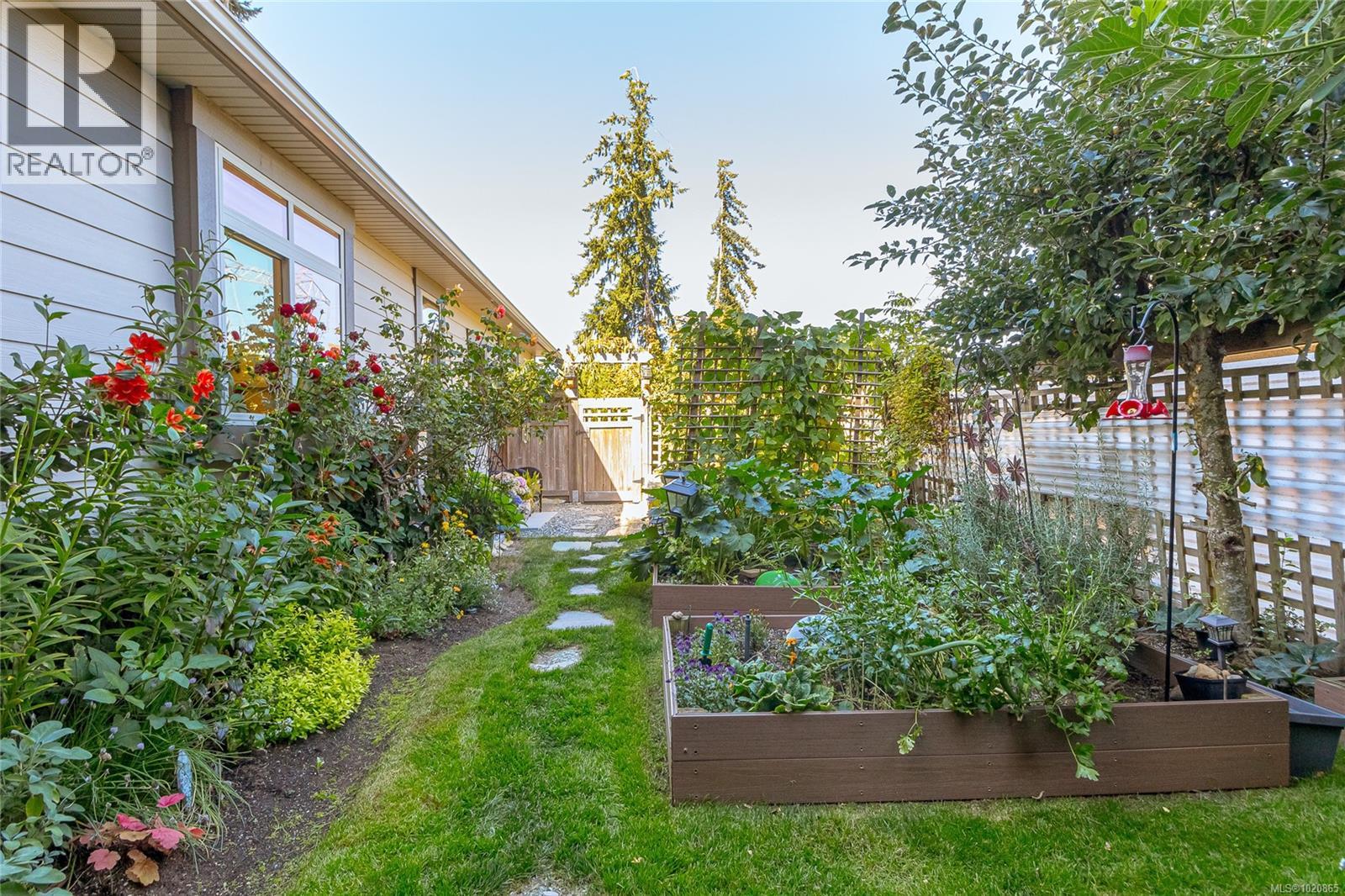 3888 Creekside Dr, Bowser