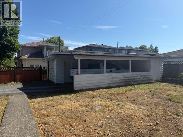 7790 15TH AVENUE, Burnaby