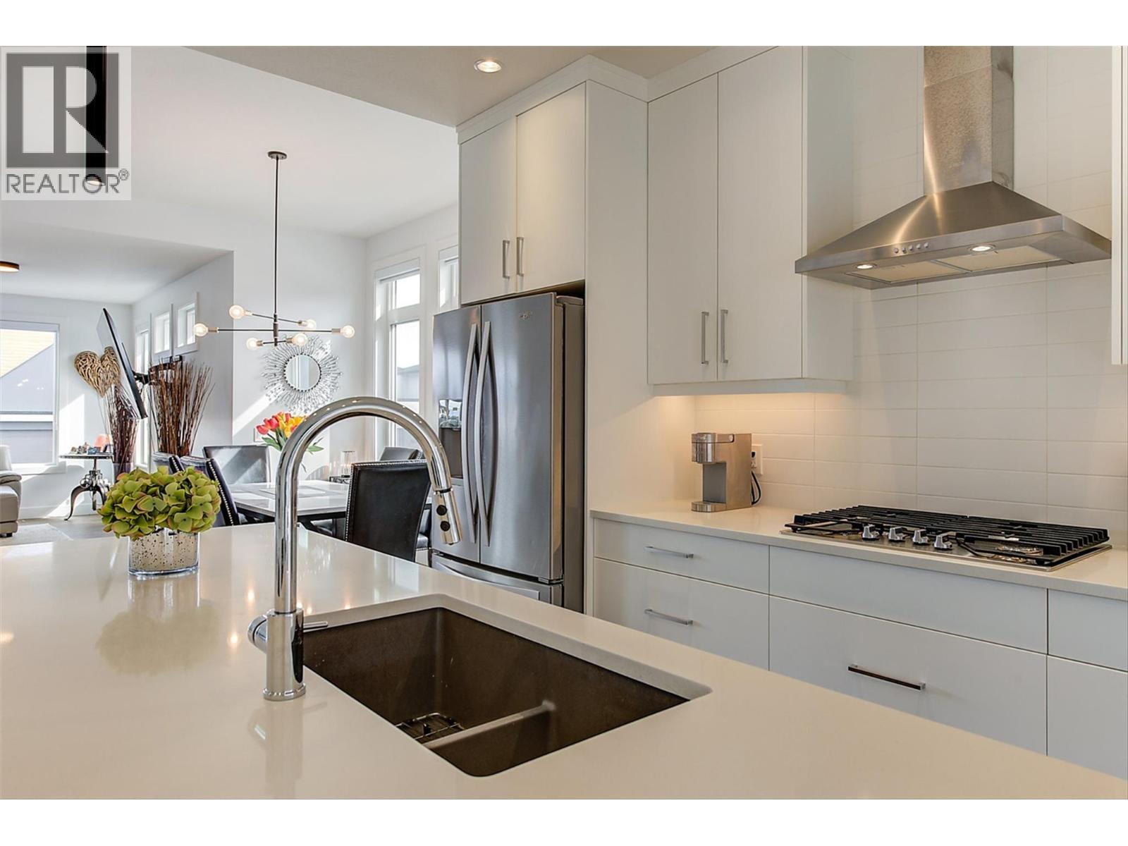  1235 Ponds Avenue, Kelowna