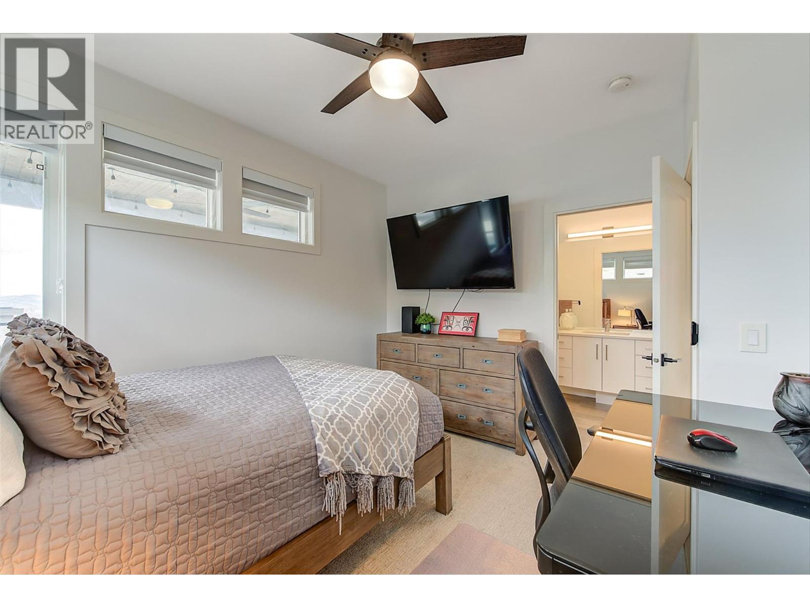  1235 Ponds Avenue, Kelowna