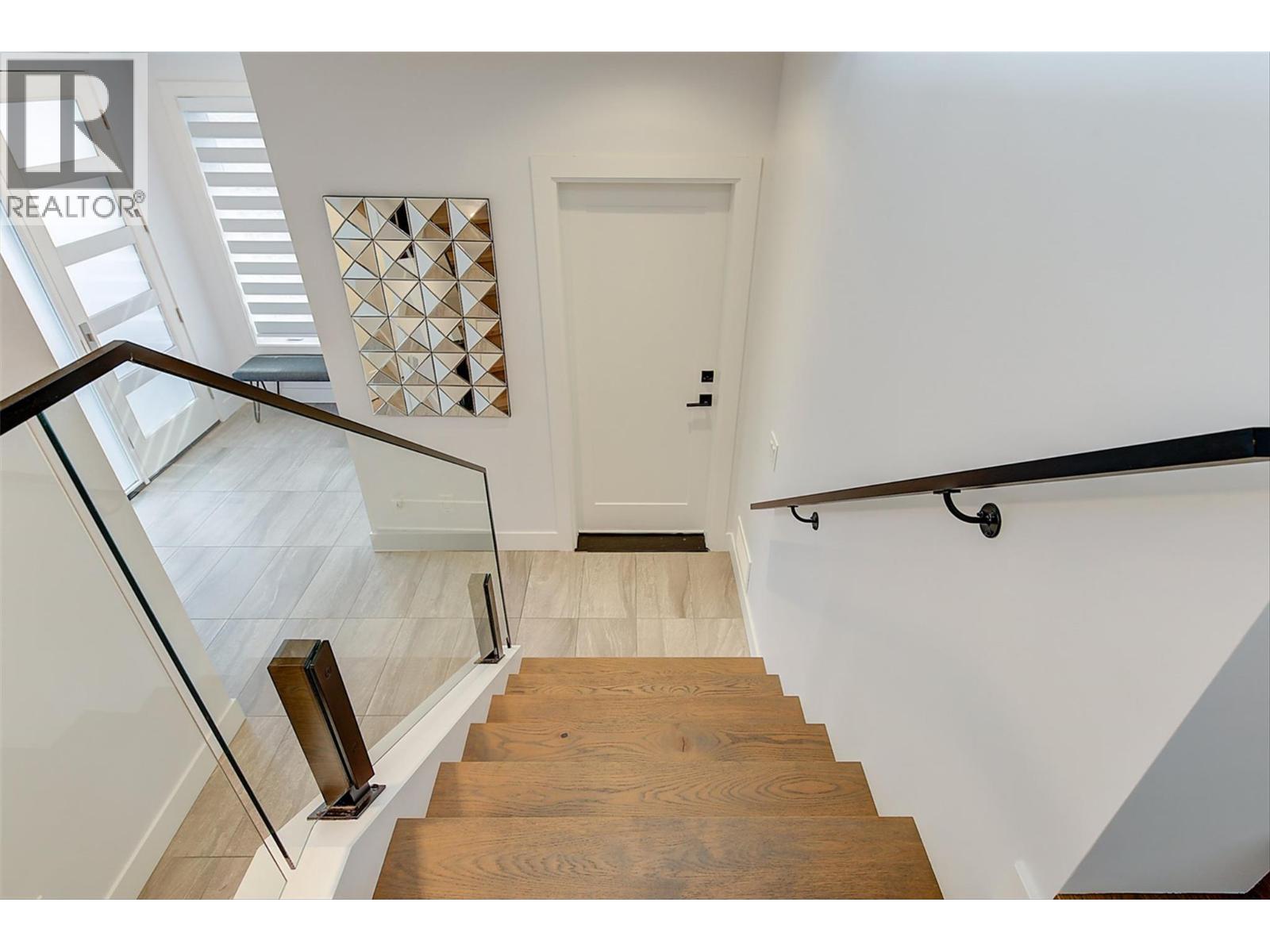  1235 Ponds Avenue, Kelowna