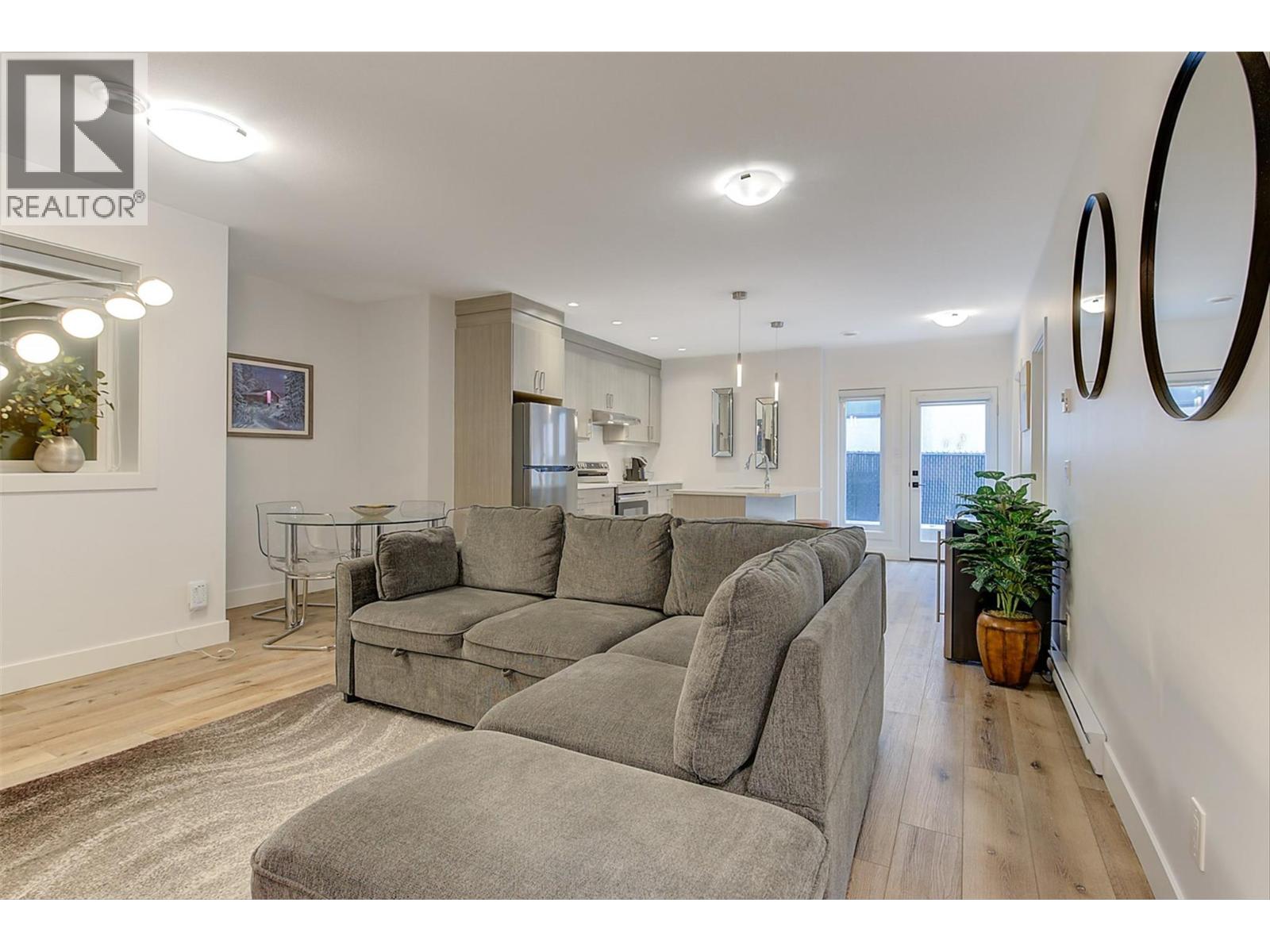  1235 Ponds Avenue, Kelowna