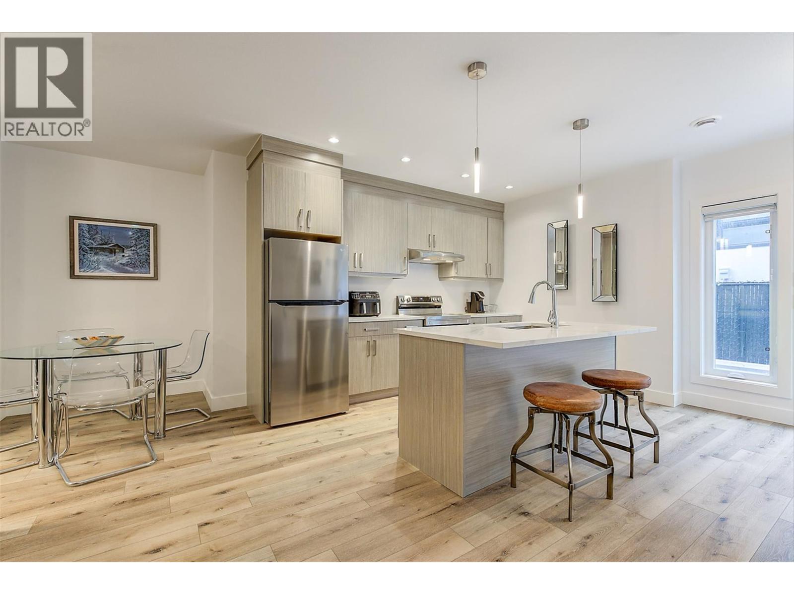  1235 Ponds Avenue, Kelowna