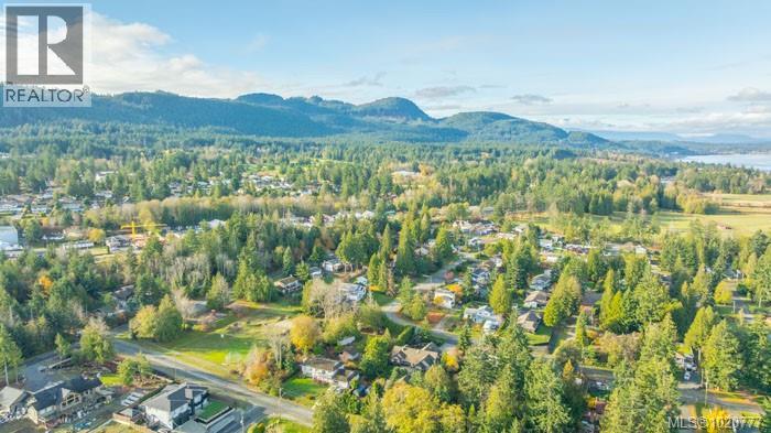 7330 Millard Dr, Lantzville