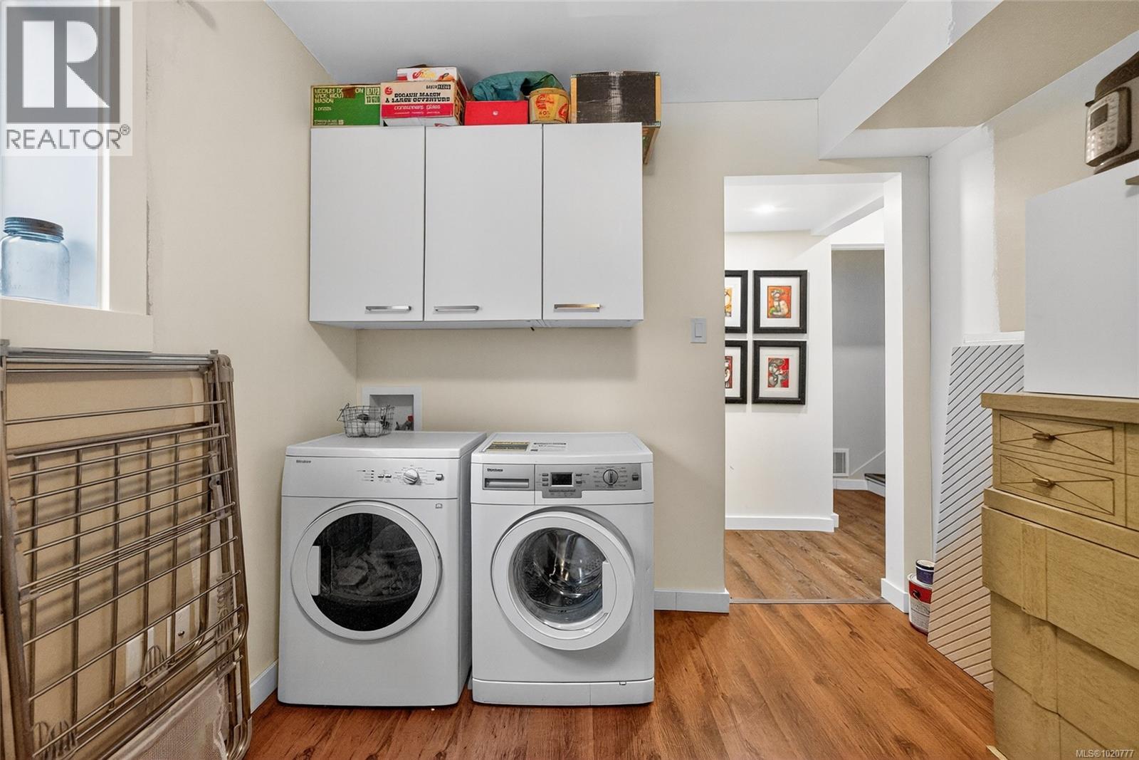 7330 Millard Dr, Lantzville