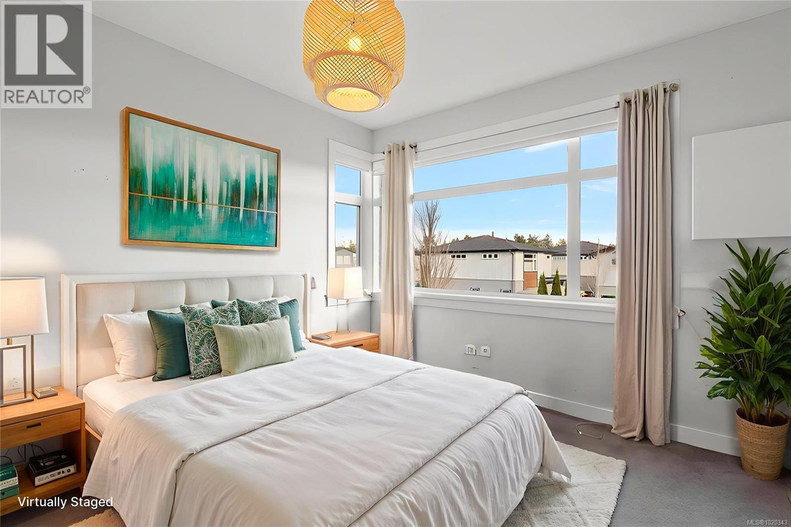 9286 Rideau Ave, North Saanich