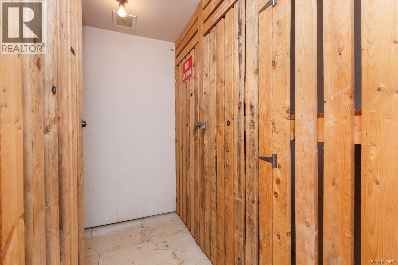 310 1009 McKenzie Ave, Saanich