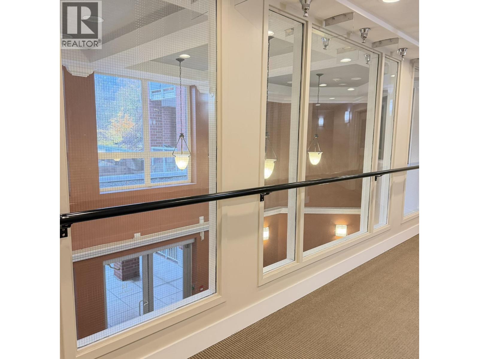 307 14 E ROYAL AVENUE, New Westminster